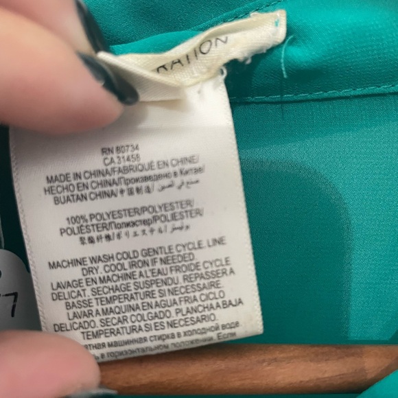 BCBG top - Picture 5 of 7